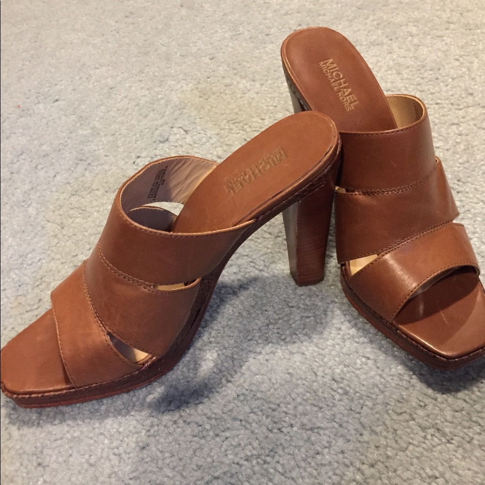 Vintage Michael Kors Leather Heeled Sandal Slides — US 9